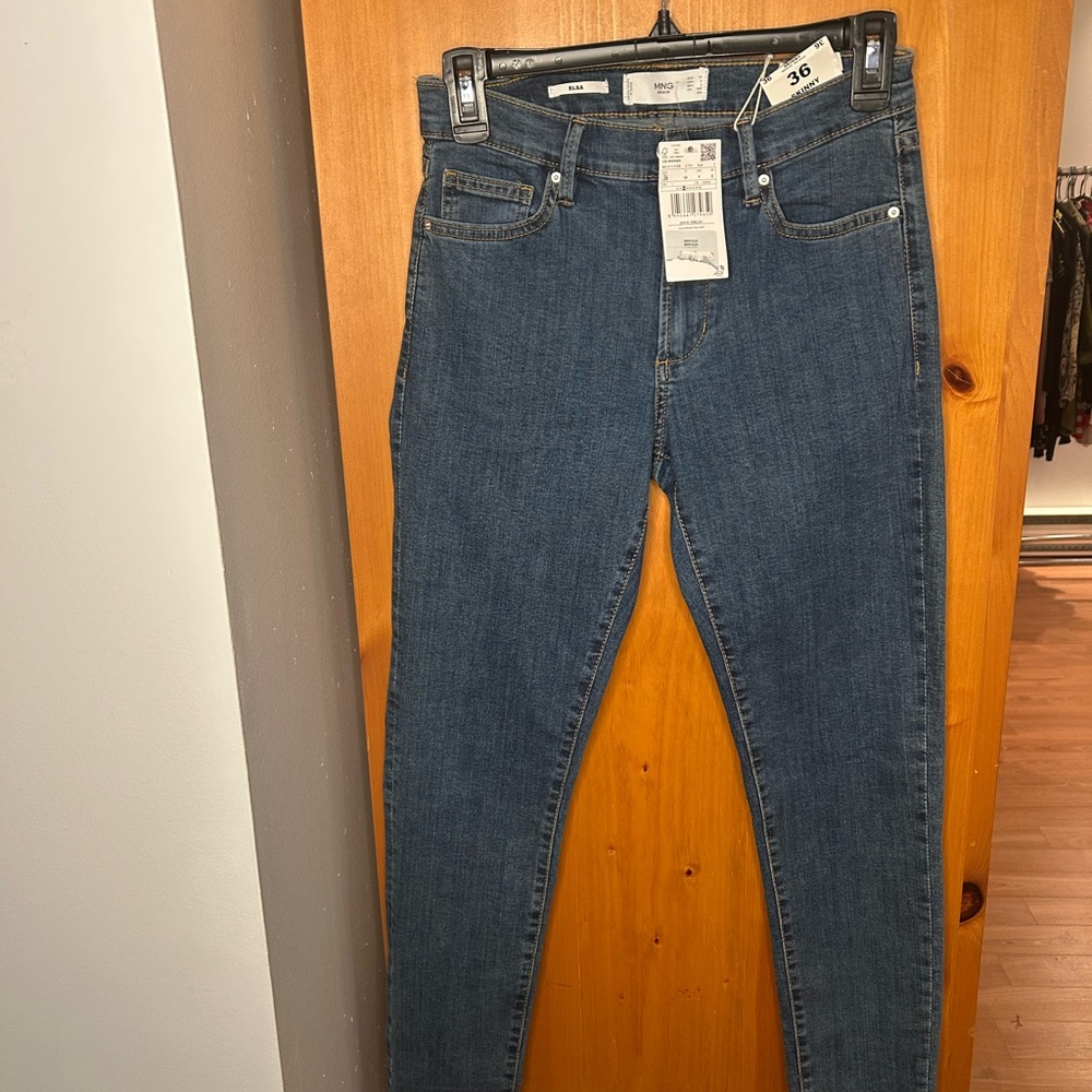 Gorgeous Mango Blue Skinny Mid Waist Jeans❤️36/4